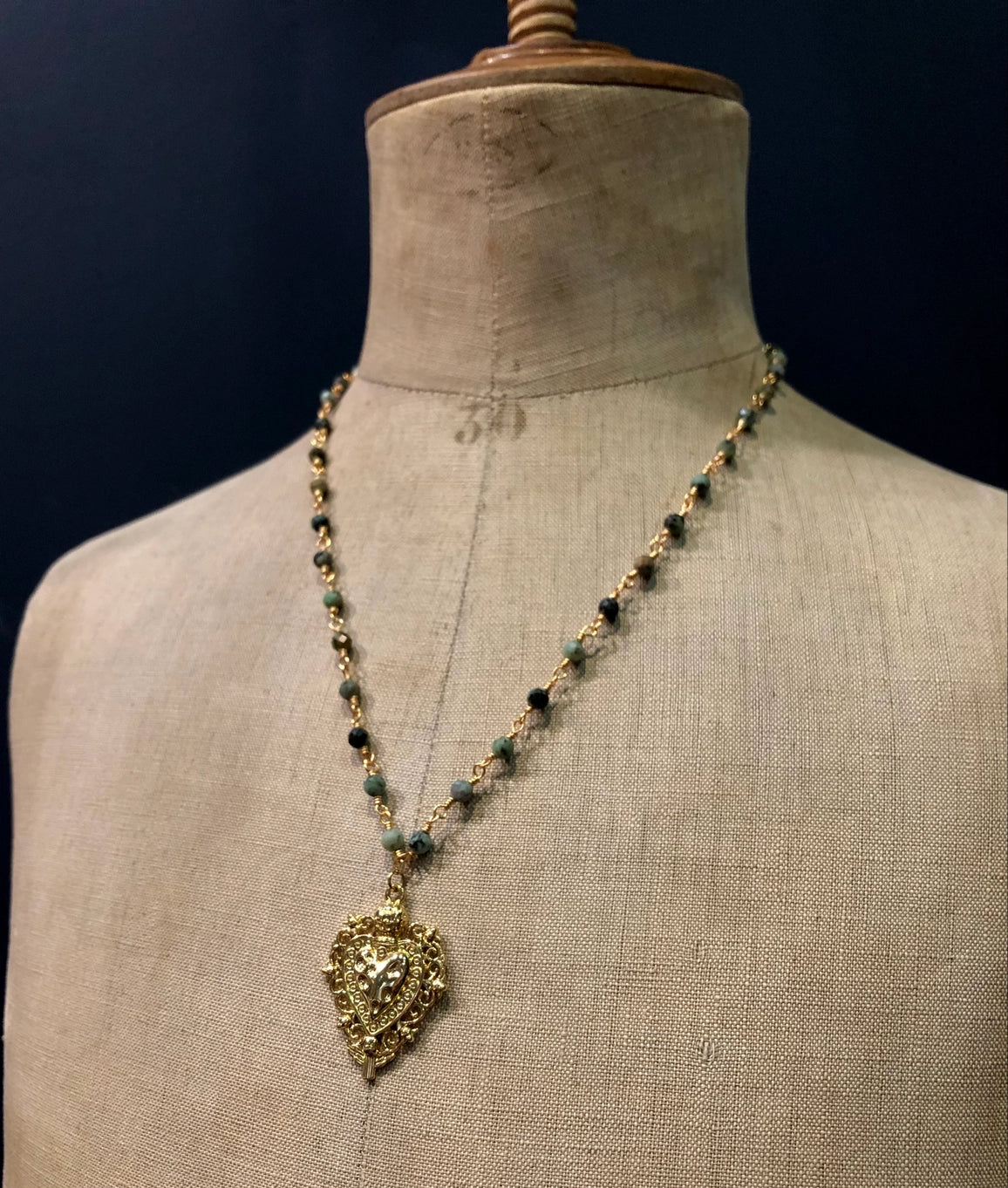 Verona Necklace - Green Stones