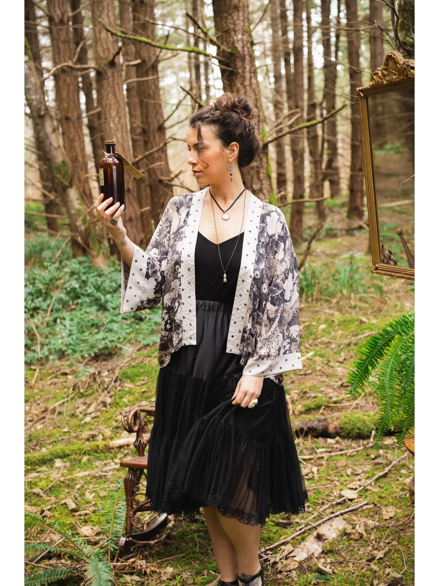 The Looking Glass Pixie Duster