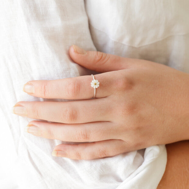 Enamel Daisy Ring