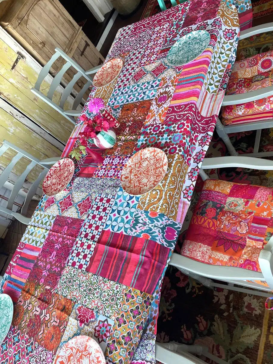 Anna Chandler Tablecloth - Wildflower Tile