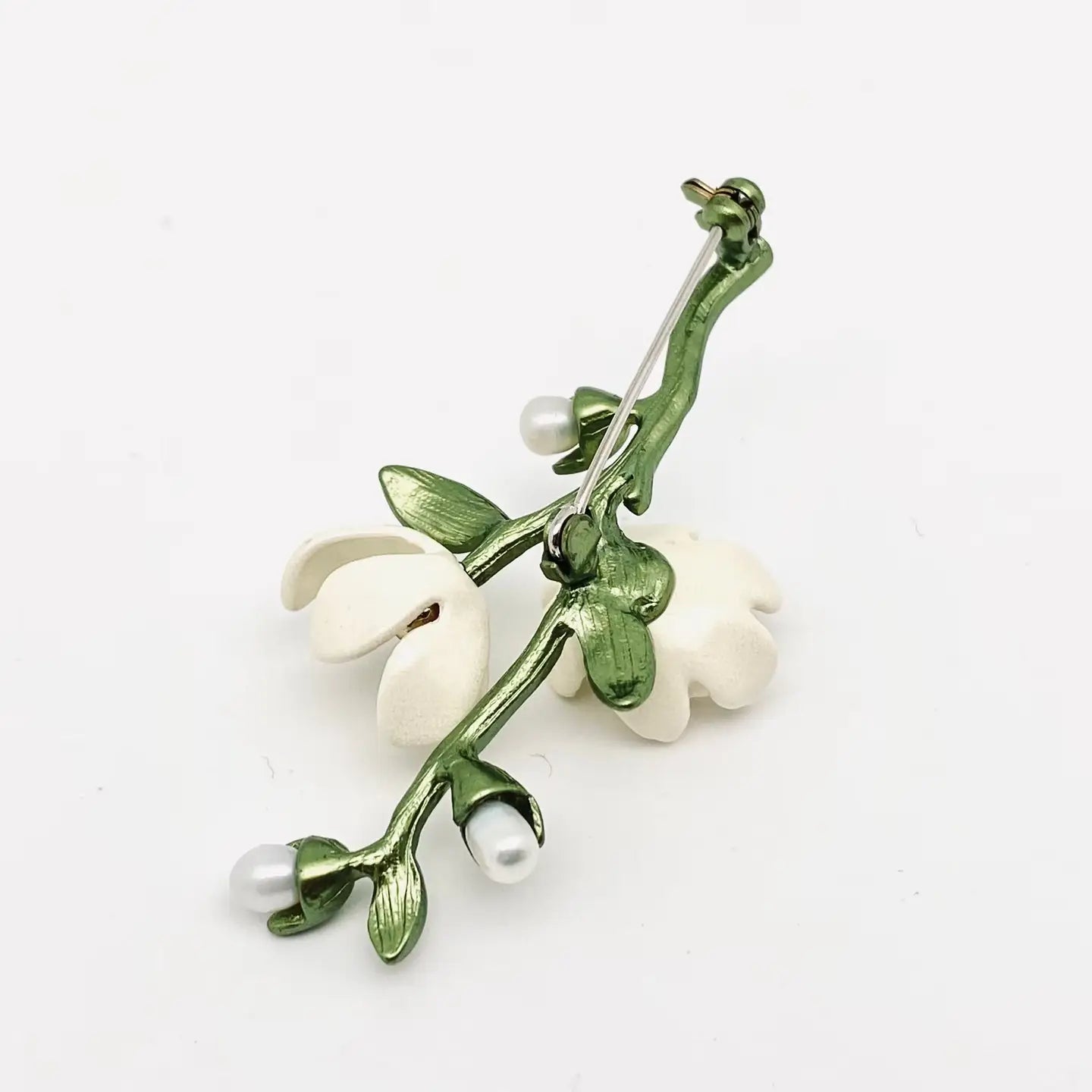 Enamel White Magnolia Brooch