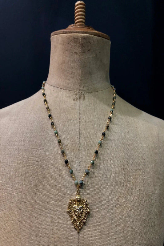 Verona Necklace - Green Stones