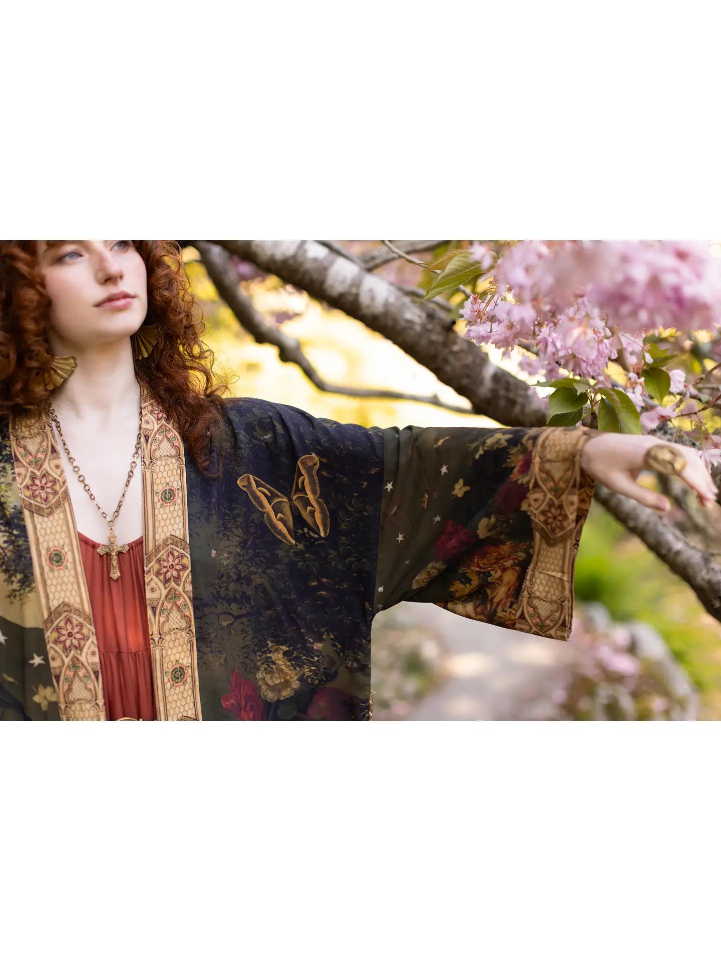 The Messenger Opera Duster