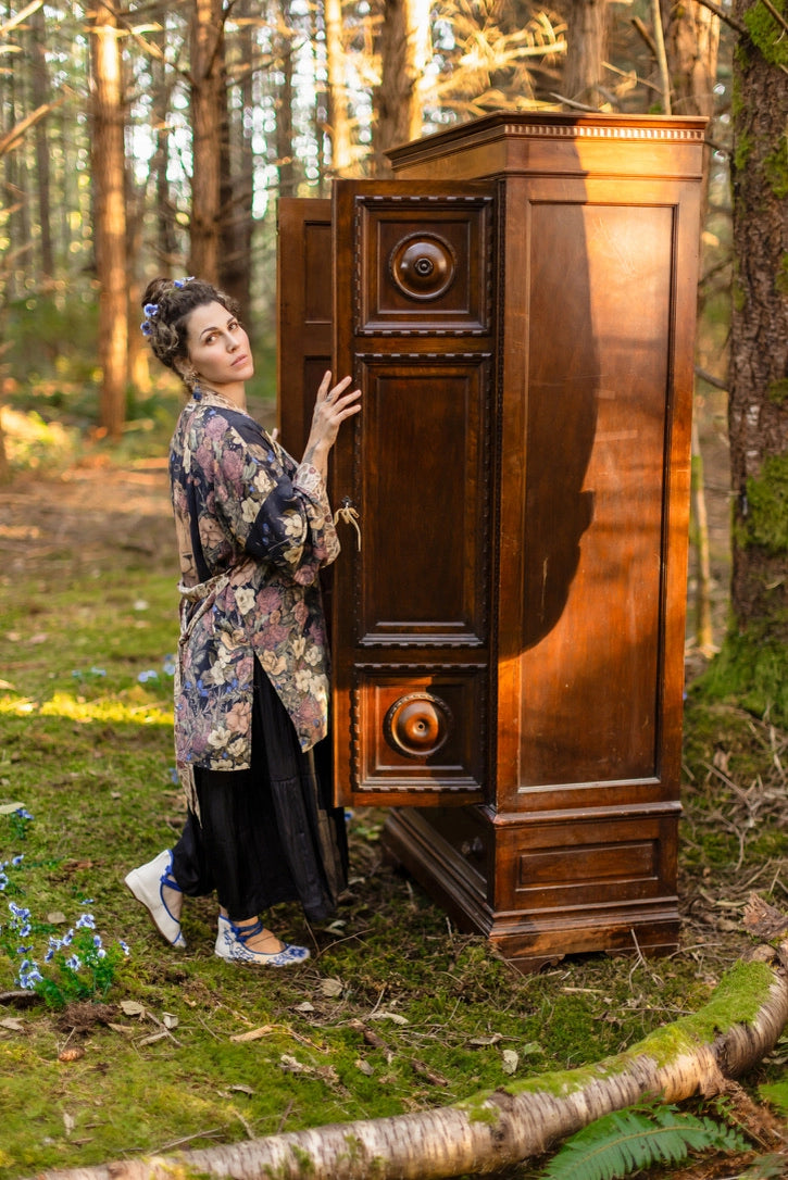 Lionheart Matinée Duster (Mid-Length) (PRE-ORDER)