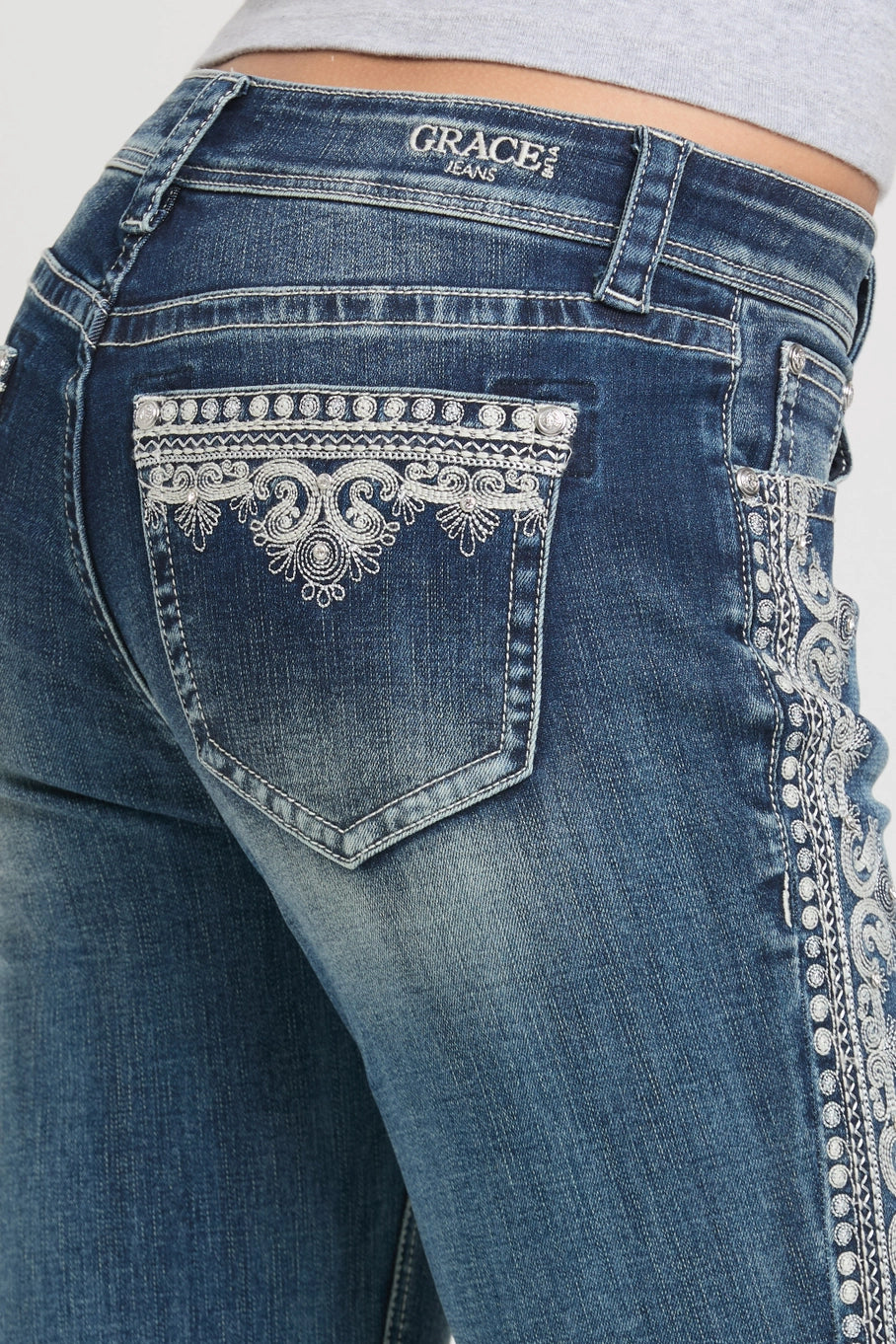 Grace in LA Side Embroidery Mid Rise Boot Cut Jeans 30"