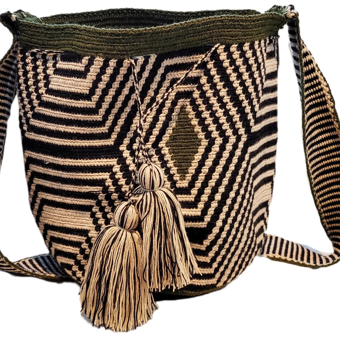 Lola Handmade Wayuu Mochila Bag