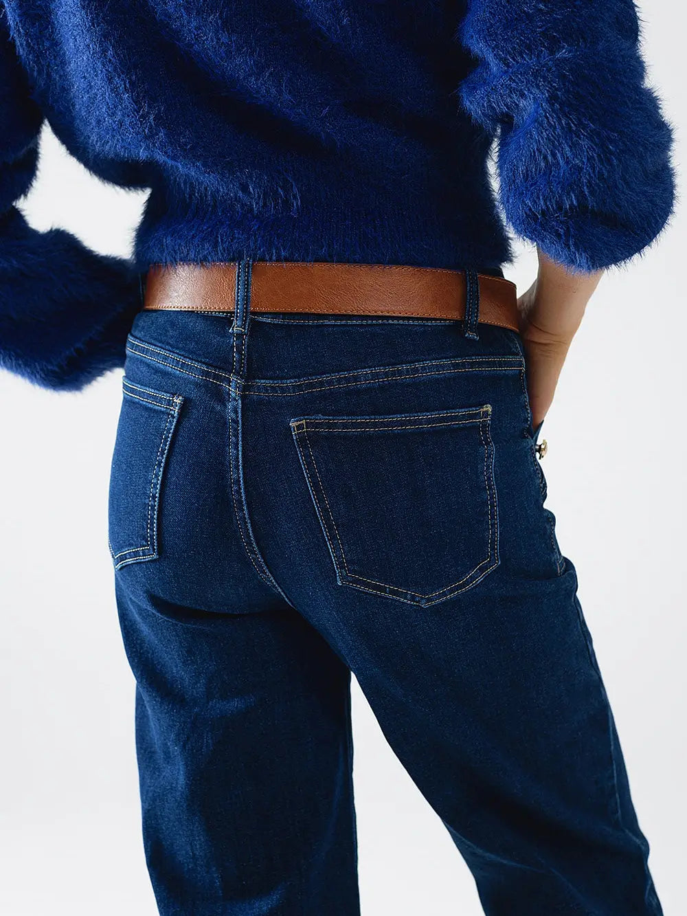 Wide Leg Jeans With 3 Button Detail