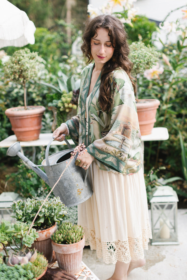 Fleur De Soleil Cropped Kimono (PRE-ORDER)