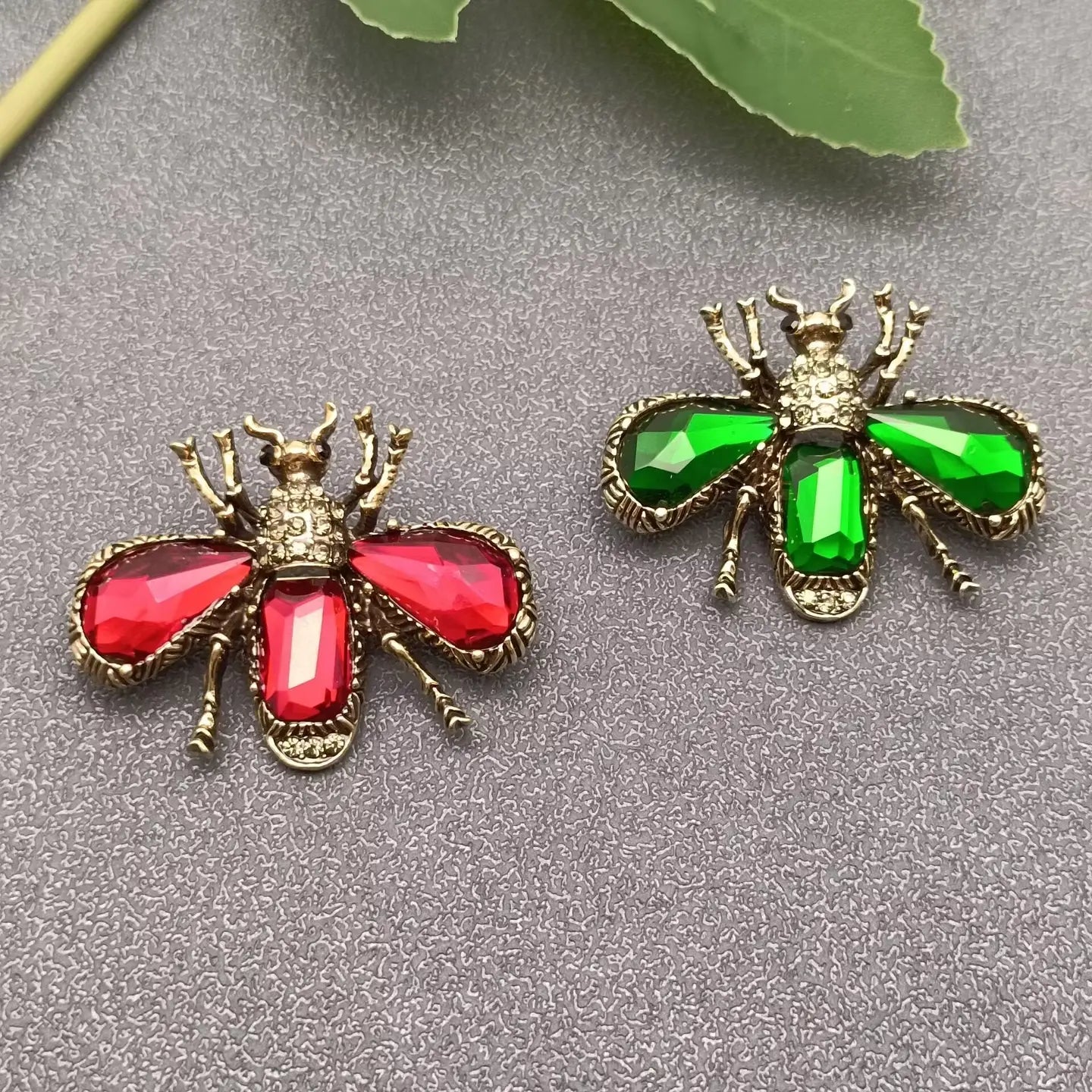 Inlaid Glass & Rhinestone Bee Brooch