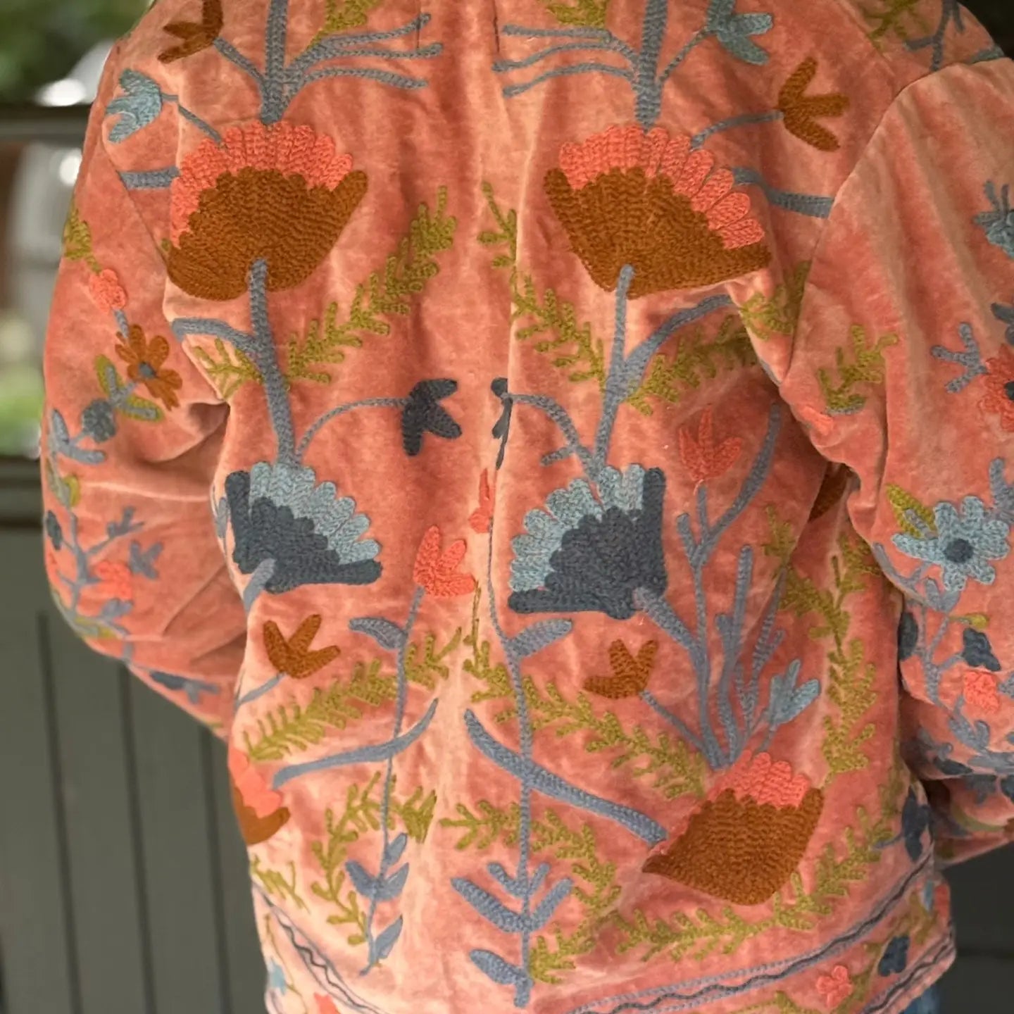 Short Velvet Embroidery Kimono (Orange)