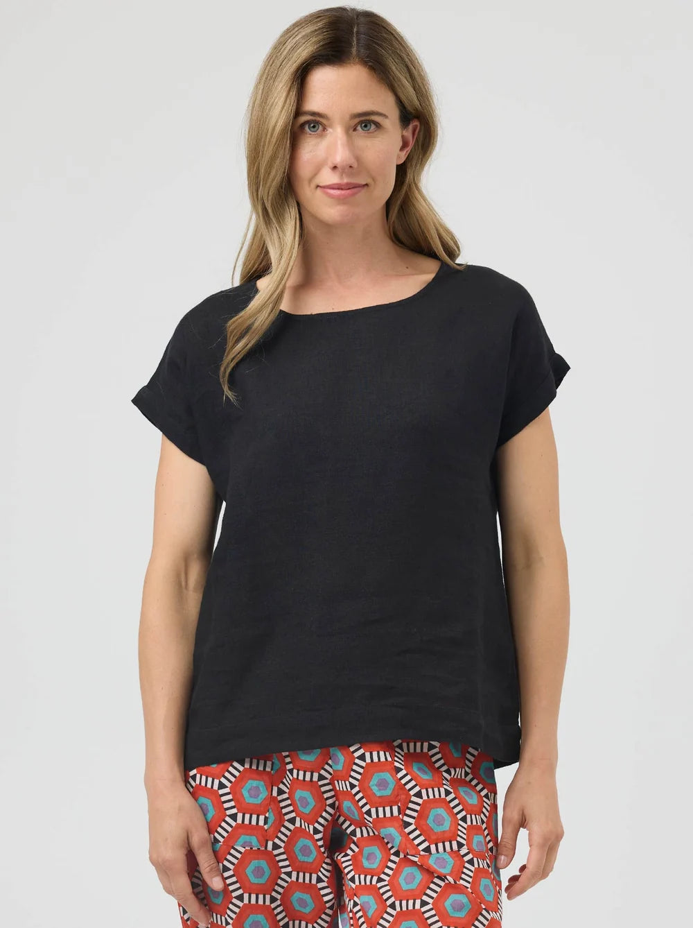 Cake Vicky Linen Top - Black
