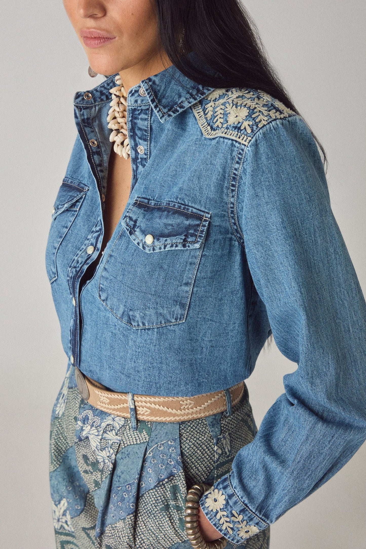Maison Hotel Themla Shirt - Arizona Haze
