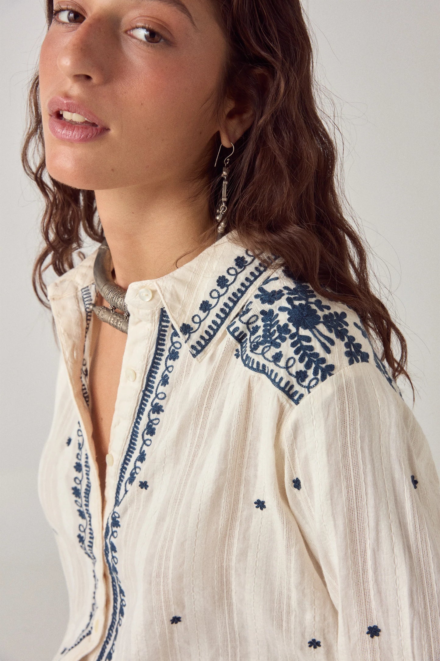 Maision Hotel Salinger Shirt - Cream Indigo