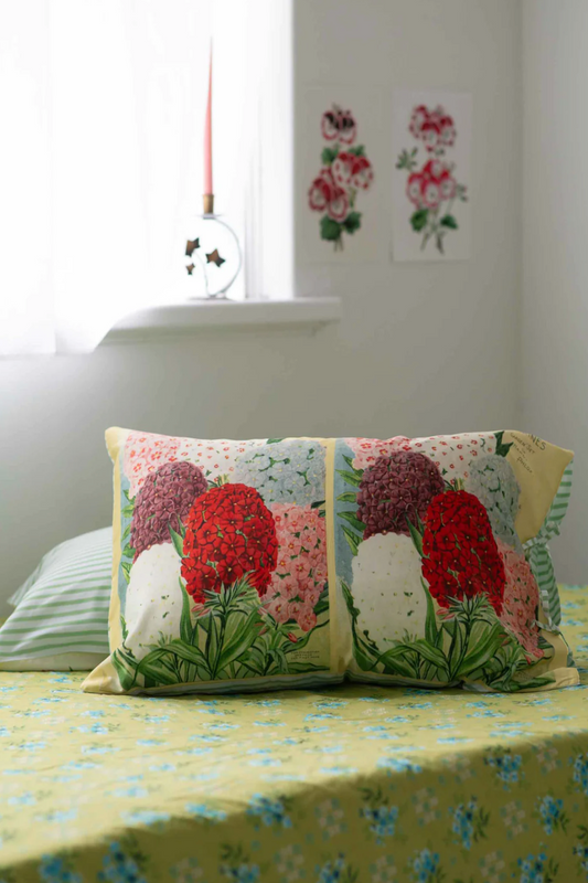 Phlox Pillowcase Set