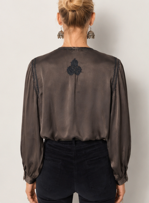Maison Hotel Clotilde Blouse in Mystic Green