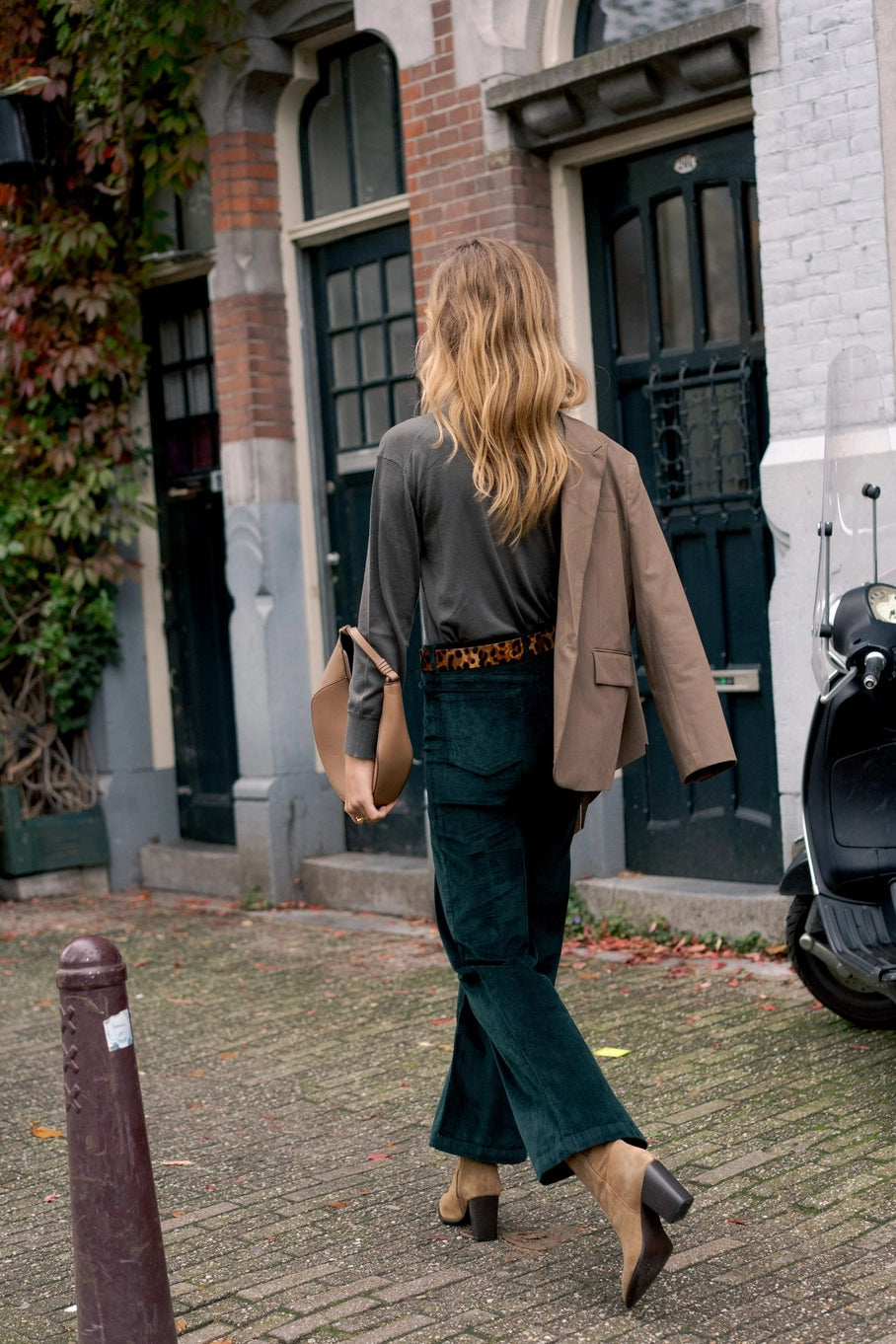 Ava Velvet Pants - Fir Green