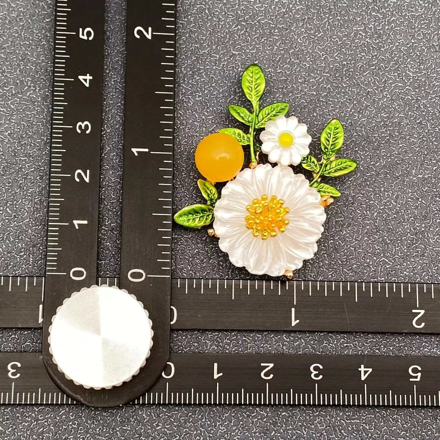 Daisy Brooch