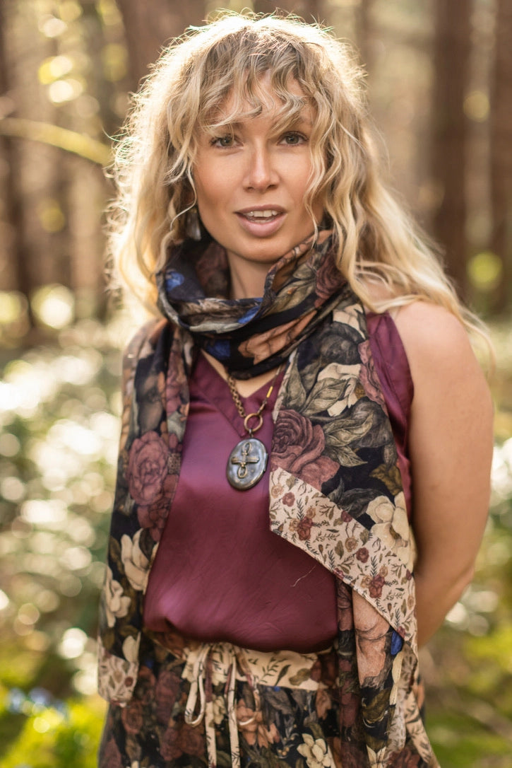 Lionheart Scarf (PRE-ORDER)