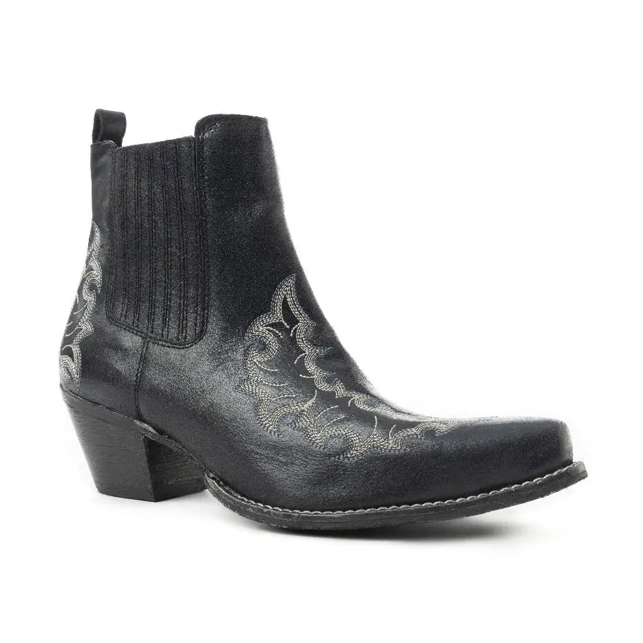 Dearling Ranch Booties in Black