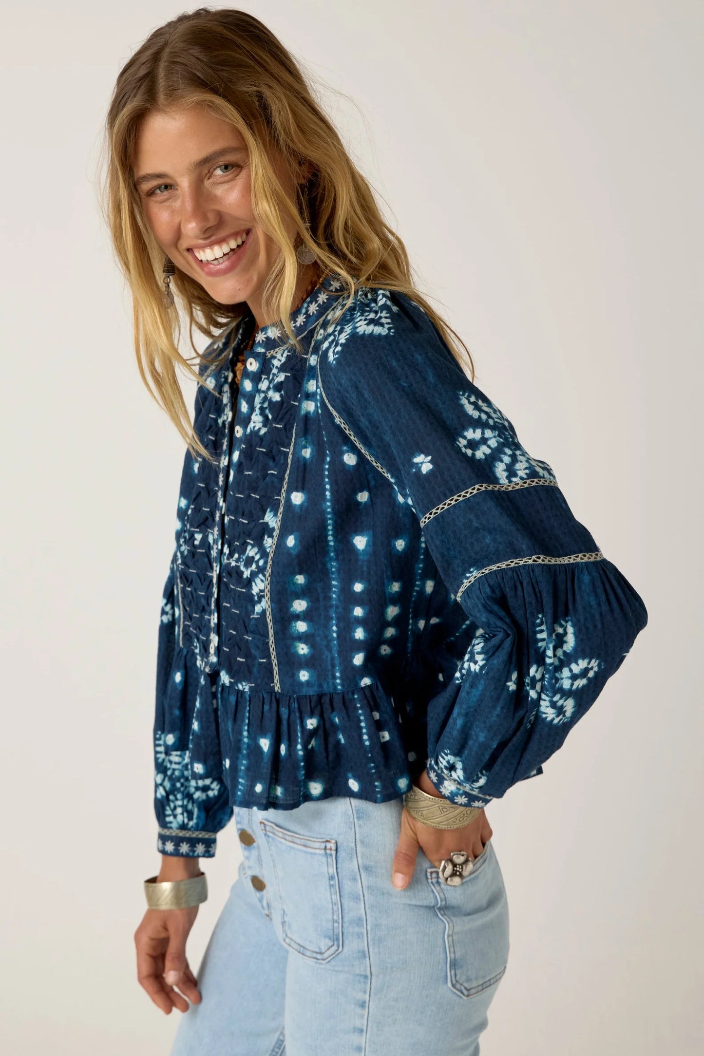 Maision Hotel Sora Blouse - Shibori Ink
